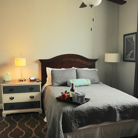 The Dilworth Inn Gonzales Extérieur photo