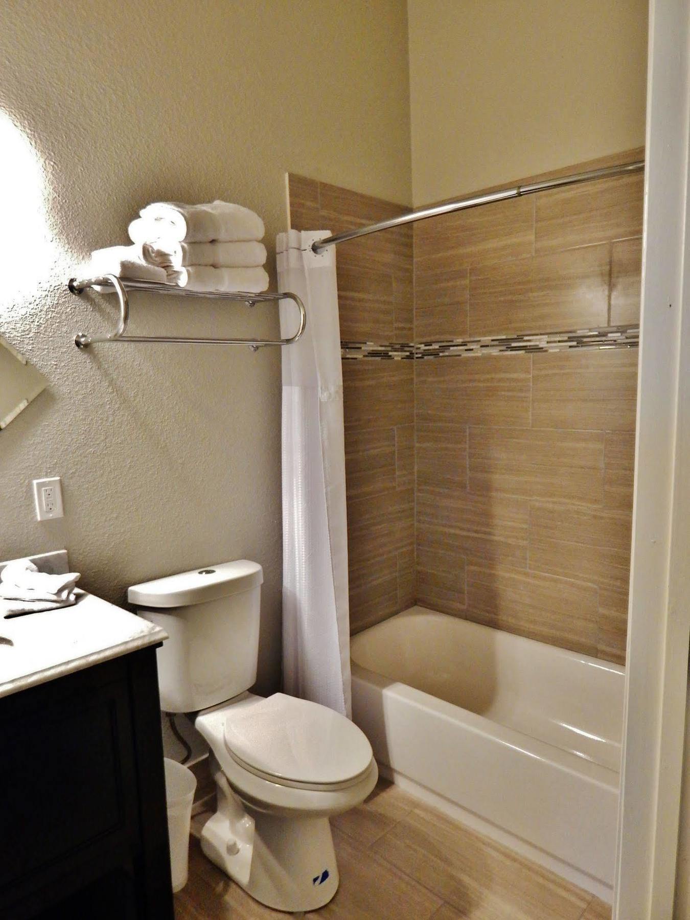 The Dilworth Inn Gonzales Extérieur photo
