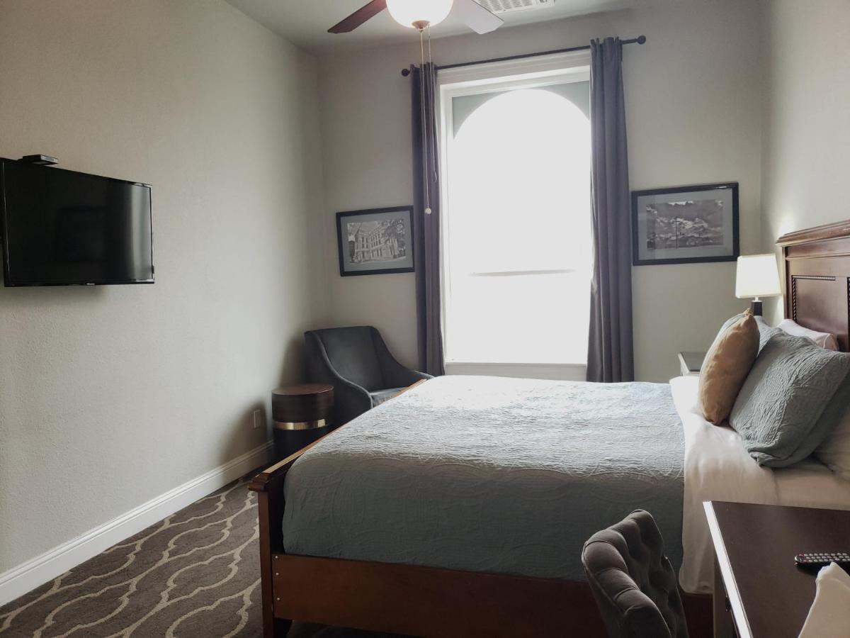 The Dilworth Inn Gonzales Extérieur photo