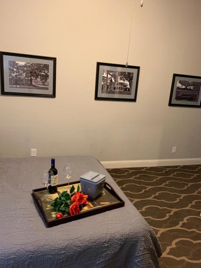 The Dilworth Inn Gonzales Extérieur photo